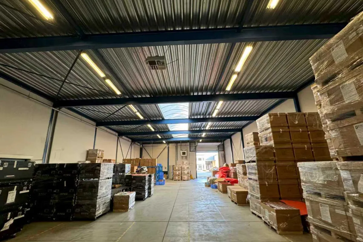 Văn phòng châu Âu của Uniview LED phục vụ giao tiếp dự án địa phương